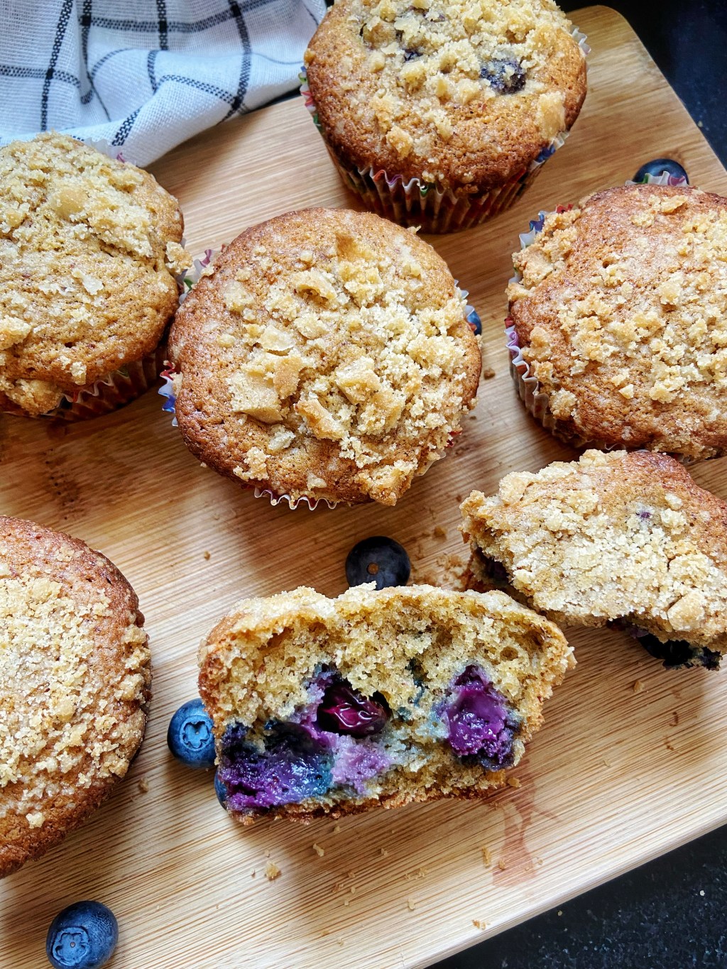 Almond meal Blueberry Muffin with Crumble&nbsp;Topping